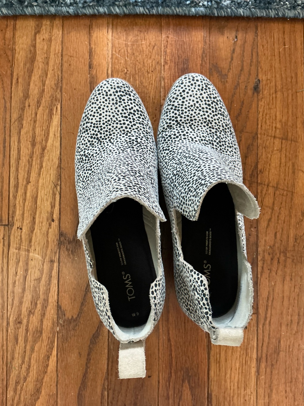 Toms Women's White Slip-On Wedges with Black Speckle Print